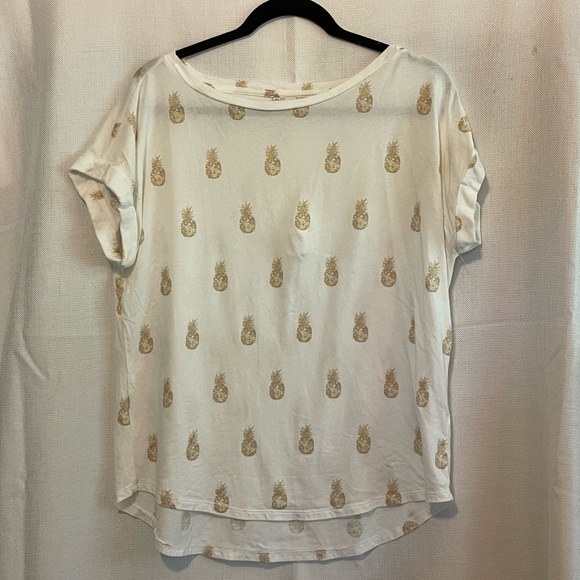 Cato White Pineapple tee - Picture 1 of 4